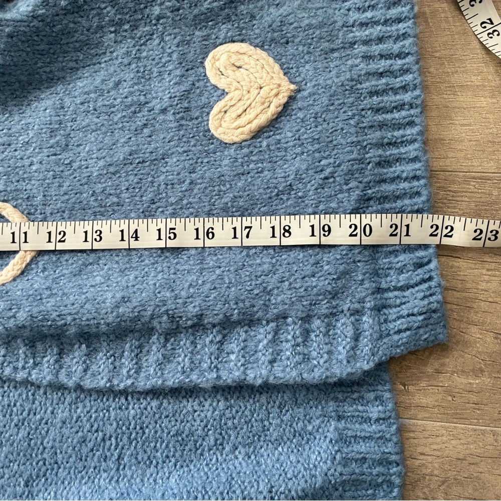 Threaded Leaf 3D Heart Patterned Women's Sweater … - image 6